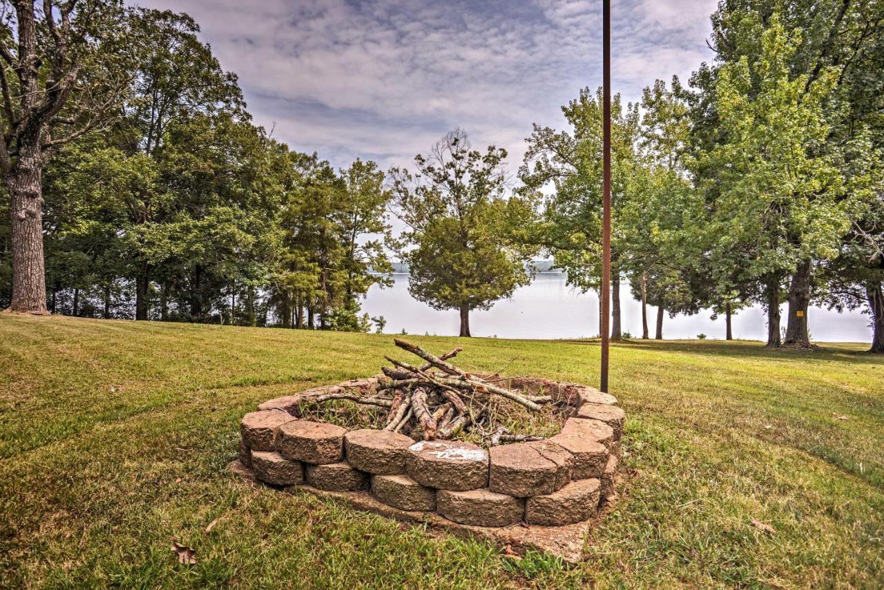 Waterfront Tennessee Home On Kentucky Lake With Deck Springville Екстериор снимка